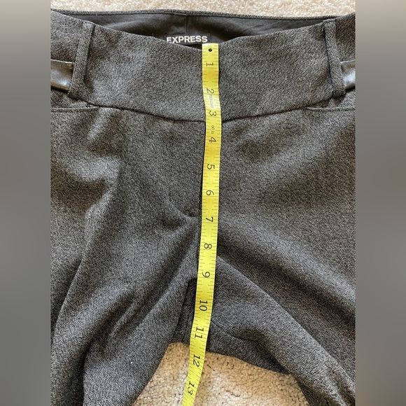 A++ quality- 2 pairs of Express Editor size 8 dress pants- excellent- Very soft! - Picture 5 of 10